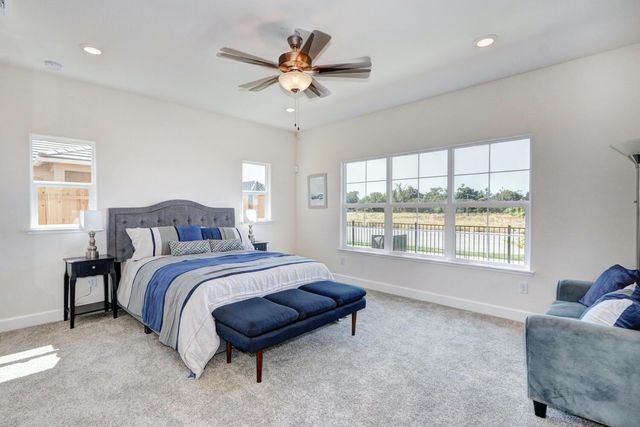 932 Norman Rd, Galt, CA 95632