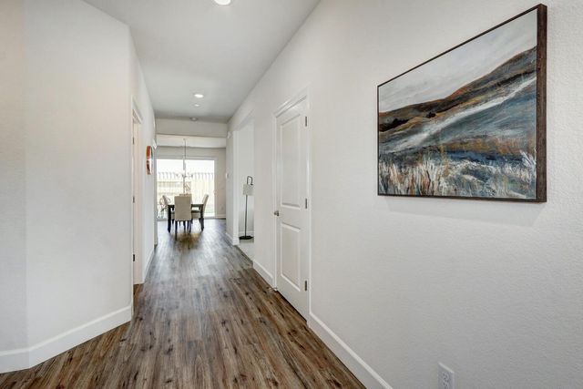 932 Norman Rd, Galt, CA 95632