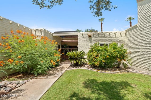 4 E SAN MIGUEL Avenue, Phoenix, AZ 85012