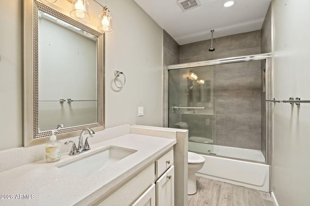 4 E SAN MIGUEL Avenue, Phoenix, AZ 85012
