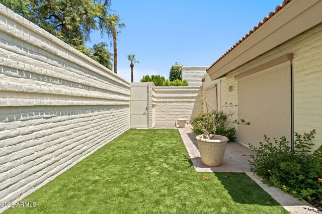 4 E SAN MIGUEL Avenue, Phoenix, AZ 85012