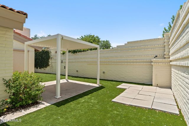 4 E SAN MIGUEL Avenue, Phoenix, AZ 85012