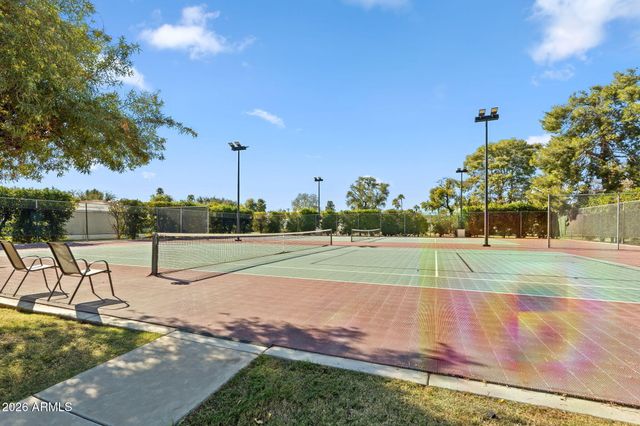 4 E SAN MIGUEL Avenue, Phoenix, AZ 85012