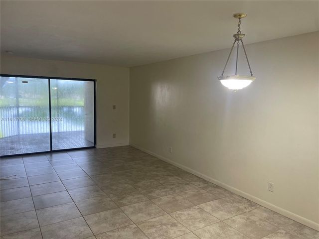 3252 Foxcroft Rd 206 206, Miramar, FL 33025