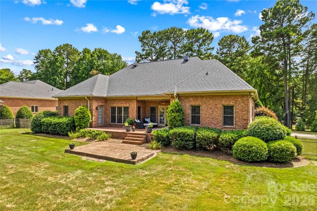 107 Kenway Loop, Mooresville, NC 28117