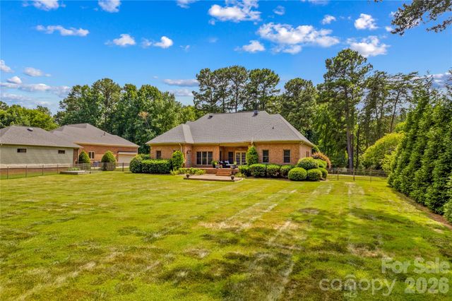 107 Kenway Loop, Mooresville, NC 28117