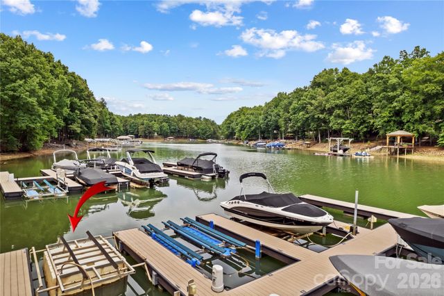 107 Kenway Loop, Mooresville, NC 28117
