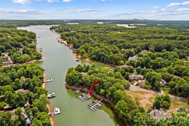 107 Kenway Loop, Mooresville, NC 28117