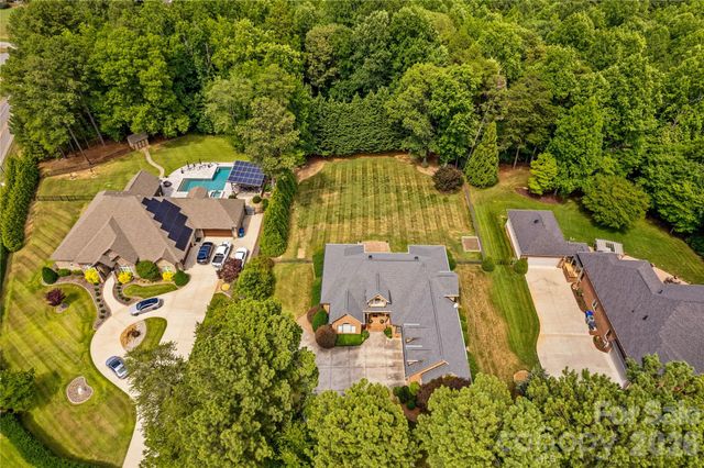 107 Kenway Loop, Mooresville, NC 28117