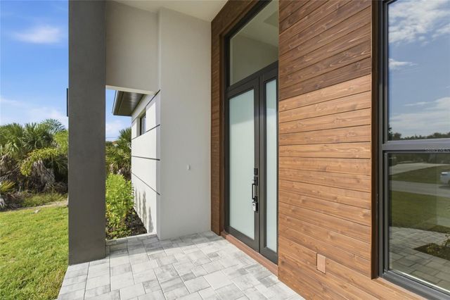 14192 FORT MYERS AVENUE, Port Charlotte, FL 33981