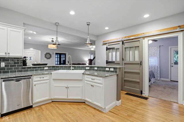 341 E 6th Street, Rushville, IN 46173