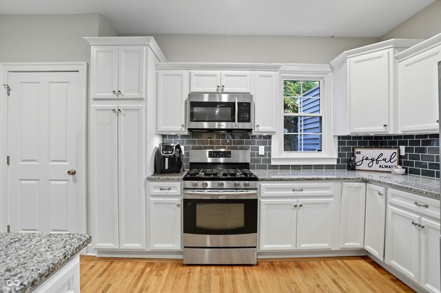 341 E 6th Street, Rushville, IN 46173