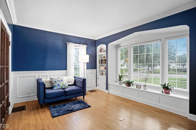 341 E 6th Street, Rushville, IN 46173