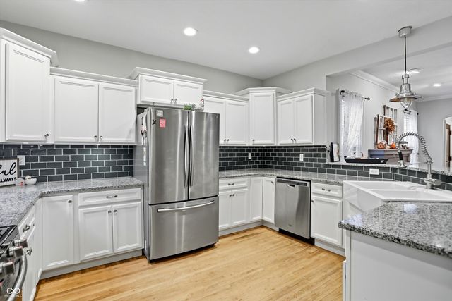 341 E 6th Street, Rushville, IN 46173