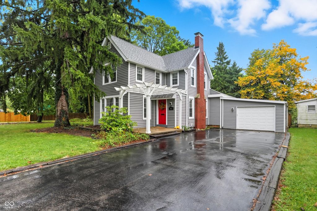 341 E 6th Street, Rushville, IN 46173