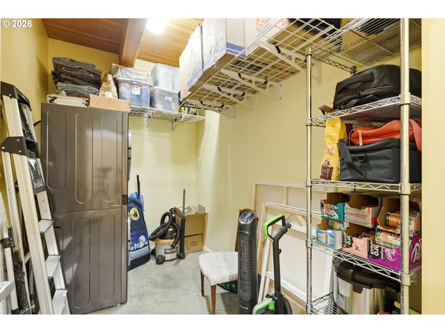 915 Se 35TH Ave 205, Portland, OR 97214