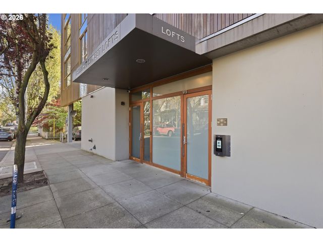 915 Se 35TH Ave 205, Portland, OR 97214