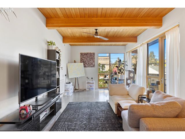 915 Se 35TH Ave 205, Portland, OR 97214