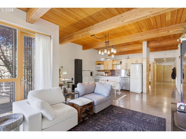 915 Se 35TH Ave 205, Portland, OR 97214