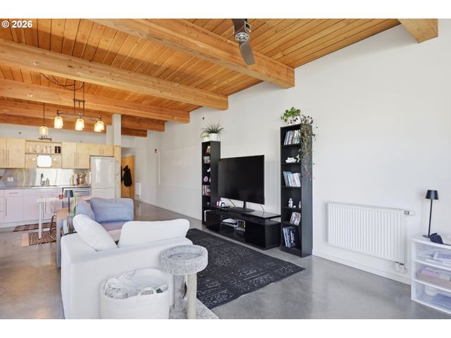 915 Se 35TH Ave 205, Portland, OR 97214