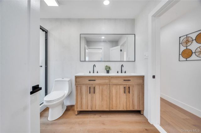 118 Ryder Avenue, Dix Hills, NY 11746