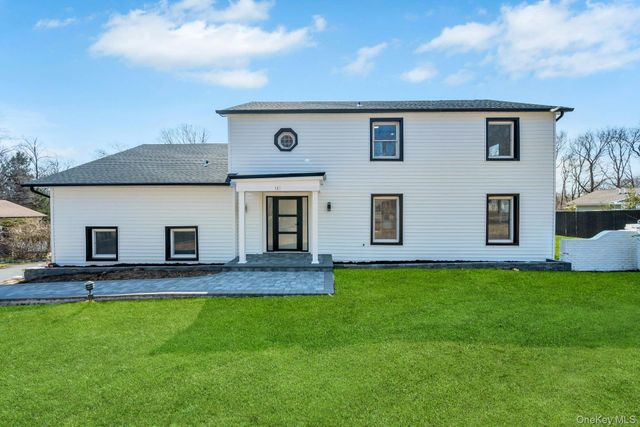 118 Ryder Avenue, Dix Hills, NY 11746