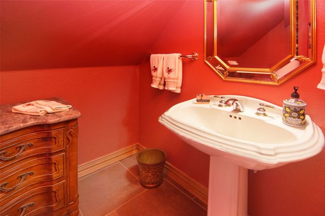 200 Oyster Bay, Graford, TX 76449