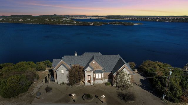 200 Oyster Bay, Graford, TX 76449