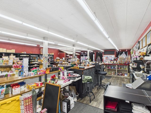 111 W Main St, Grangeville, ID 83530