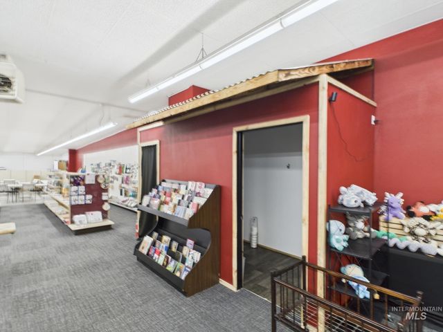 111 W Main St, Grangeville, ID 83530