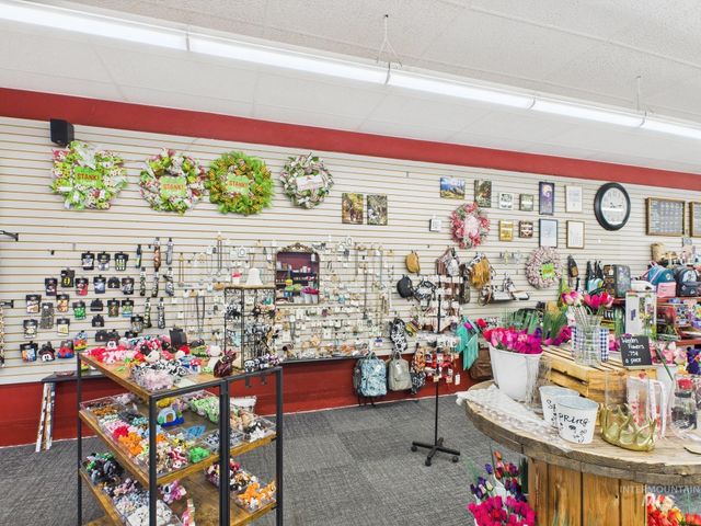111 W Main St, Grangeville, ID 83530