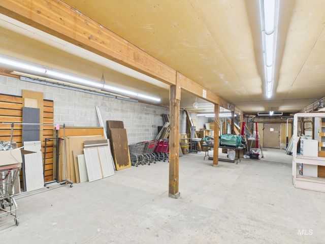 111 W Main St, Grangeville, ID 83530