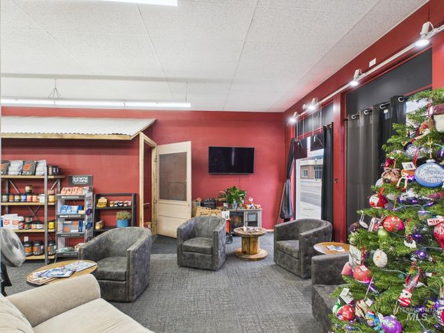 111 W Main St, Grangeville, ID 83530