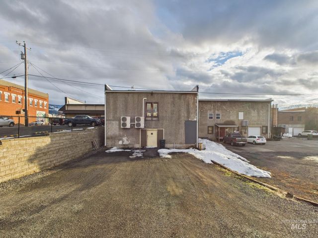 111 W Main St, Grangeville, ID 83530