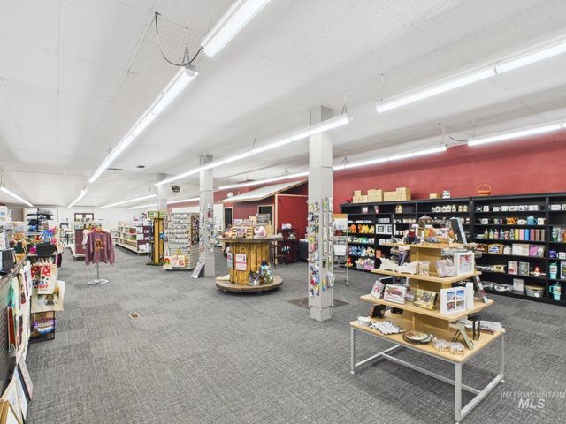 111 W Main St, Grangeville, ID 83530