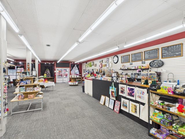 111 W Main St, Grangeville, ID 83530