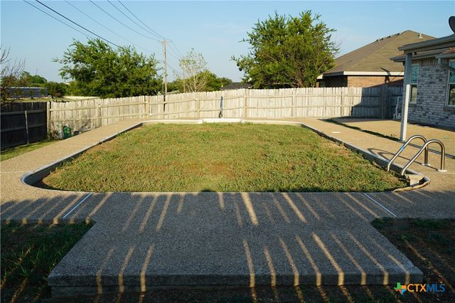 401 James Loop, Killeen, TX 76542