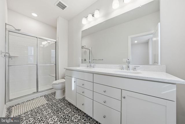 7220 MOUNTAINEER DR, Alexandria, VA 22306