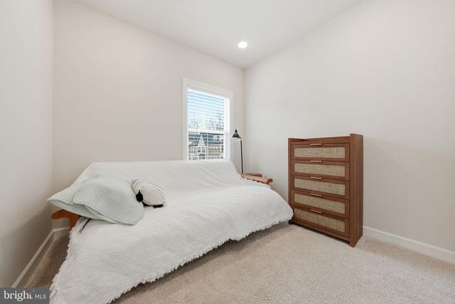 7220 MOUNTAINEER DR, Alexandria, VA 22306