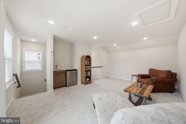 7220 MOUNTAINEER DR, Alexandria, VA 22306