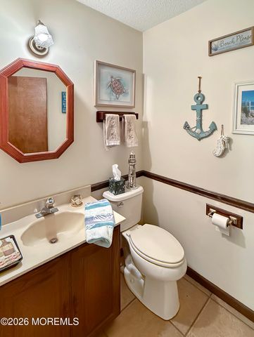 2104 Serpentine Drive, Lacey, NJ 08734