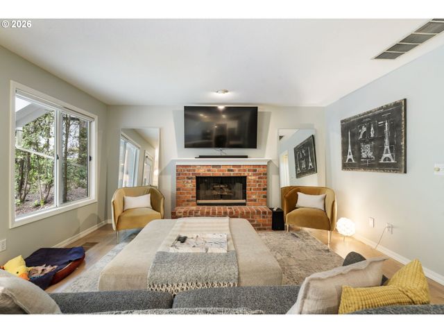 13278 VERMEER Dr, Lake Oswego, OR 97035