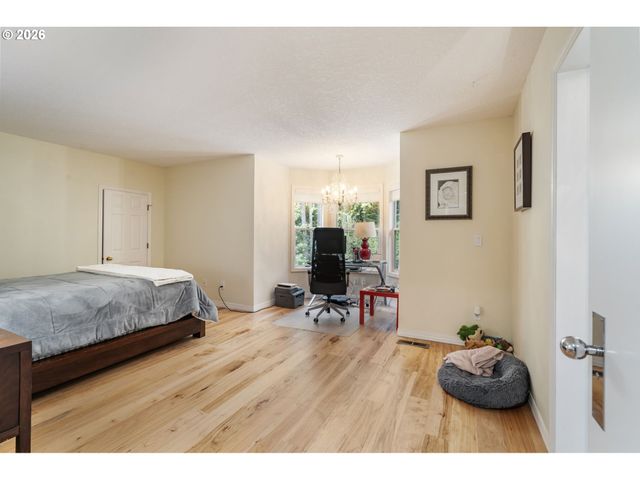 13278 VERMEER Dr, Lake Oswego, OR 97035