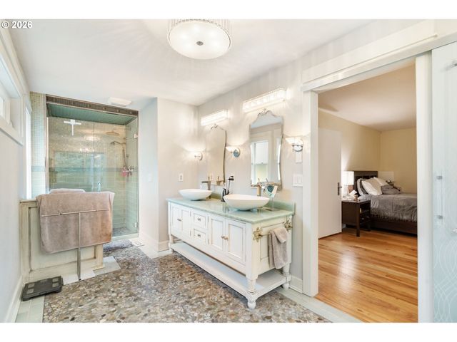 13278 VERMEER Dr, Lake Oswego, OR 97035