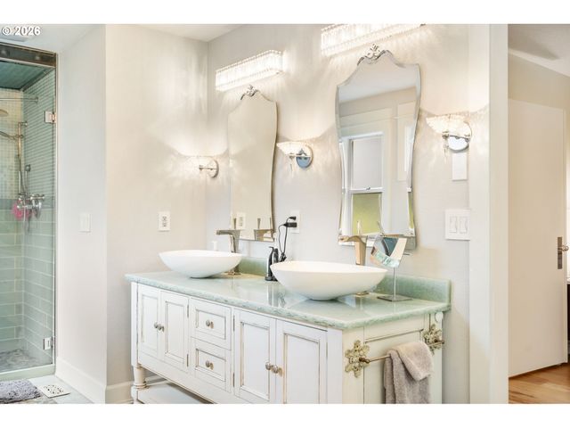 13278 VERMEER Dr, Lake Oswego, OR 97035