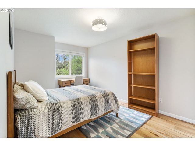 13278 VERMEER Dr, Lake Oswego, OR 97035