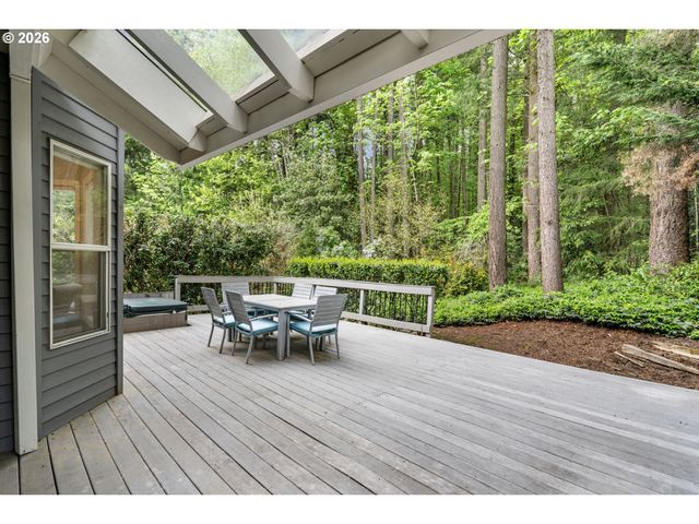 13278 VERMEER Dr, Lake Oswego, OR 97035