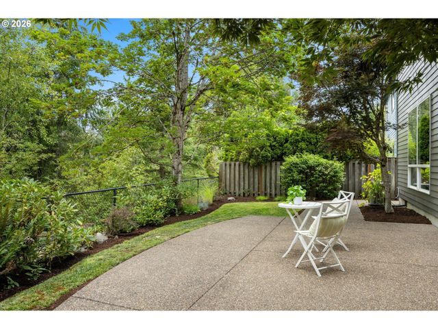 859 Ne RETFORD Ave, Hillsboro, OR 97124