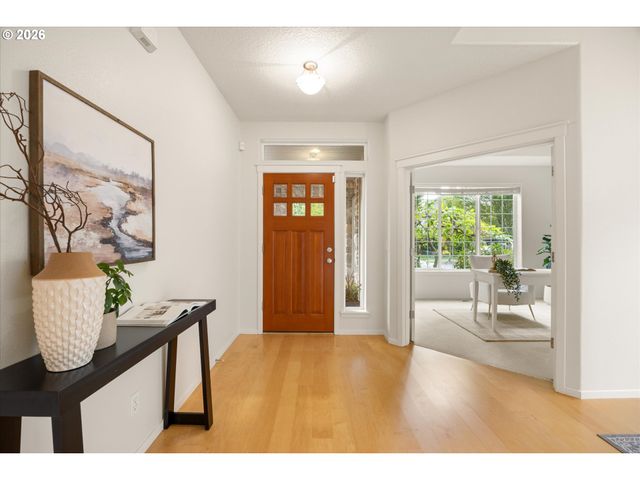 859 Ne RETFORD Ave, Hillsboro, OR 97124