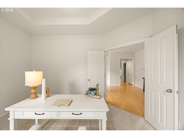 859 Ne RETFORD Ave, Hillsboro, OR 97124